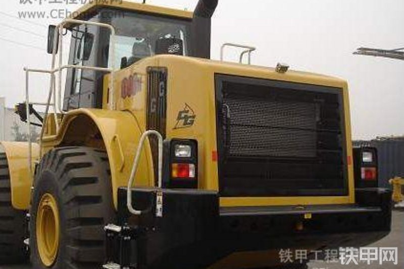 成工CG990装载机整机外观
