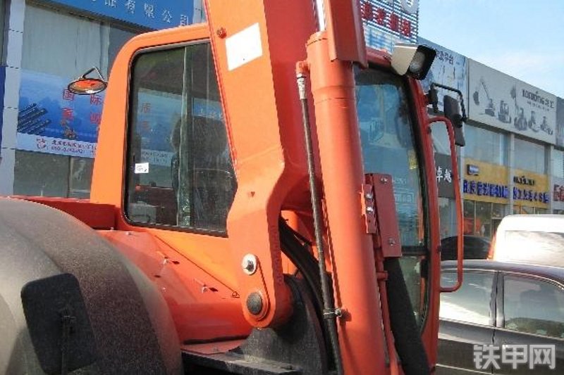 久保田KX185-3挖掘机整机外观