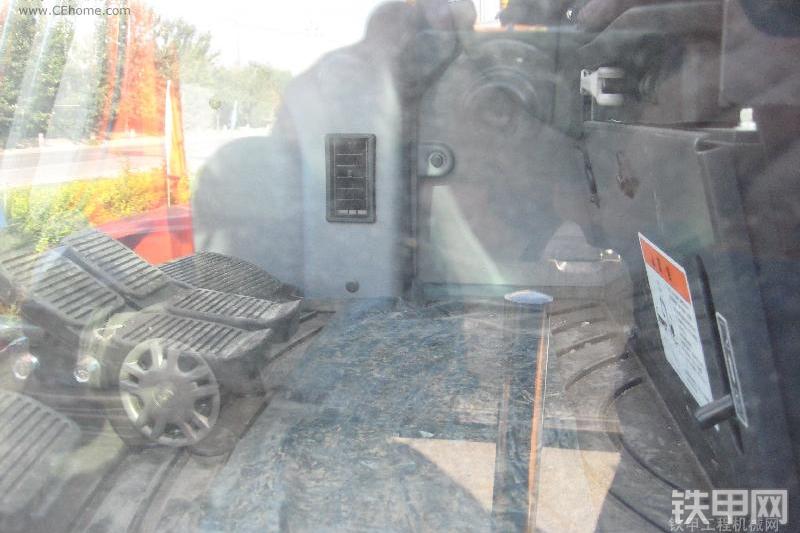 久保田KX185-3挖掘机整机外观