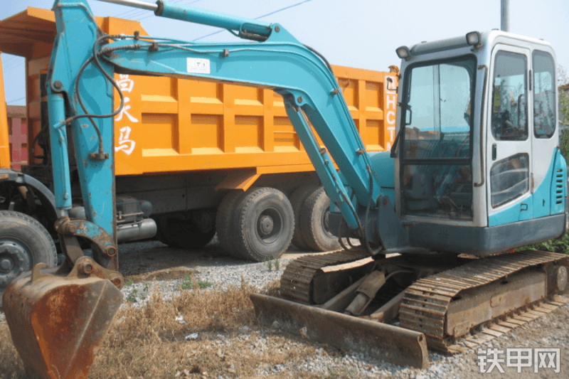 山河智能SWE50H挖掘机整机外观