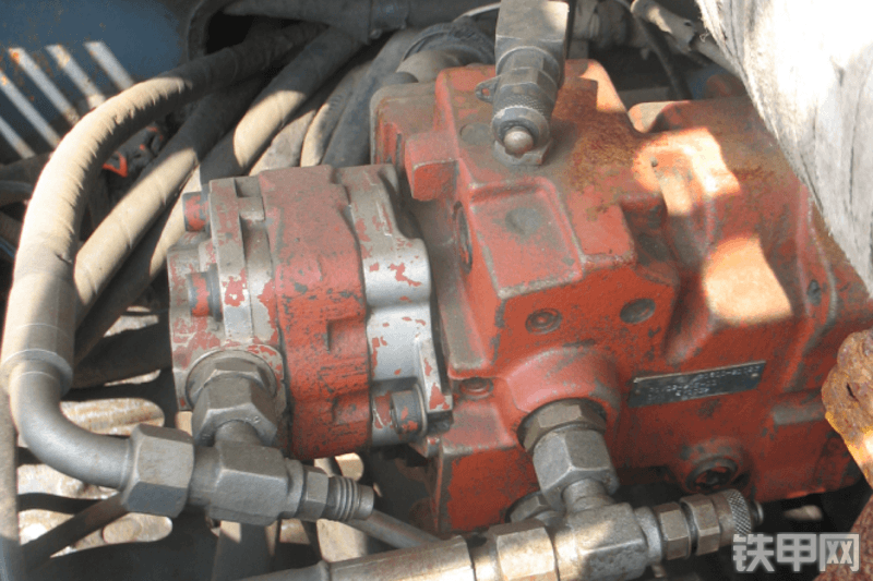 山河智能SWE50H挖掘机整机外观