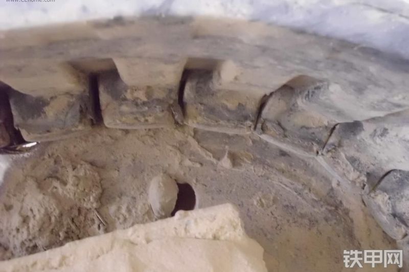 雷沃重工FR39-7挖掘机整机外观