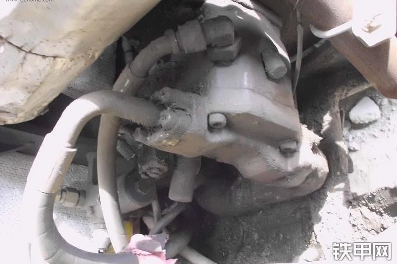 雷沃重工FR39-7挖掘机整机外观